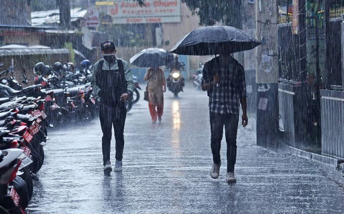 चारवटा प्रदेशमा बिहानैदेखि वर्षा, तीनवटा प्रदेशमा भारी वर्षा र तराईका धेरै स्थानमा हावाहुरीको सम्भावना  